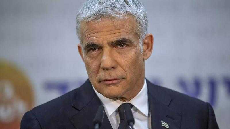 لابيد يهدد بإضراب عام حال أصر نتنياهو على إقالة رئيس الشاباك