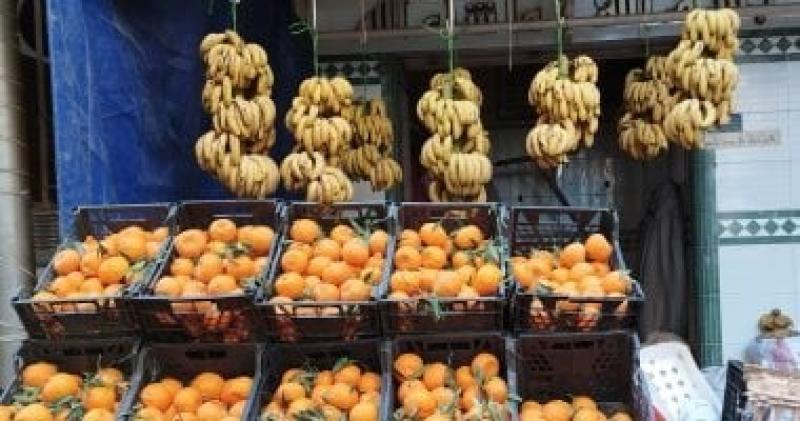 أسعار الفاكهة اليوم الأحد 23-3-2025 فى الإسماعيلية.. البرتقال بـ 9 جنيهات
