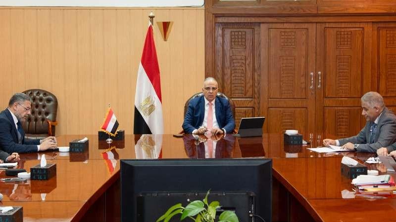 «العليا لسياسات الري» تناقش استحداث إدارتين لـ«الدلتا الجديدة» وتوافق على سحب كميات مياه لعدد من المشروعات