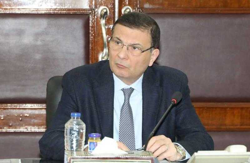 وزير الزراعة يبحث زيادة الإنتاجية من اللقاحات البيطرية وتوطين تكنولوجيا الصناعة في مصر