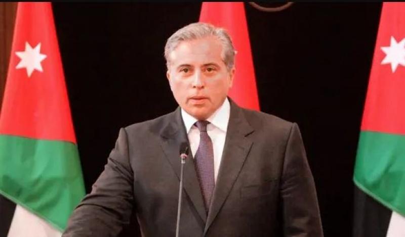 رئيس الوزراء الأردني: تثبيت الإنسان الفلسطيني على أرضه عنوان المرحلة