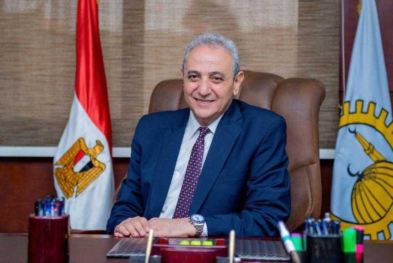 محافظ الغربية يدعو للمشاركة في مسابقة الأسرة المثالية 2025 للأشخاص ذوي الإعاقة