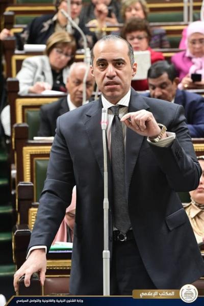 وزير الشئون النيابية: إقرار مواد جديدة بقانون المسؤولية الطبية للوصول إلى خدمة تليق بالطبيب والمريض
