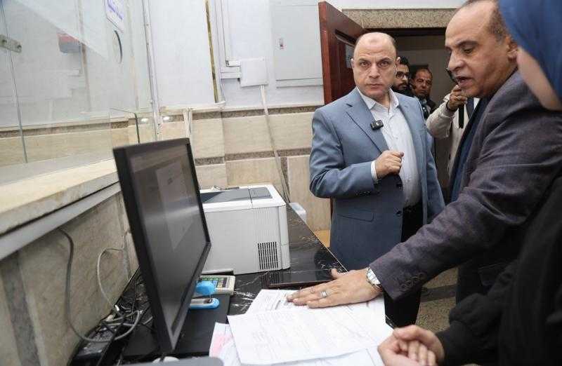 محافظ كفرالشيخ يتفقد المركز التكنولوجي لخدمة المواطنين بمدينة مصيف بلطيم