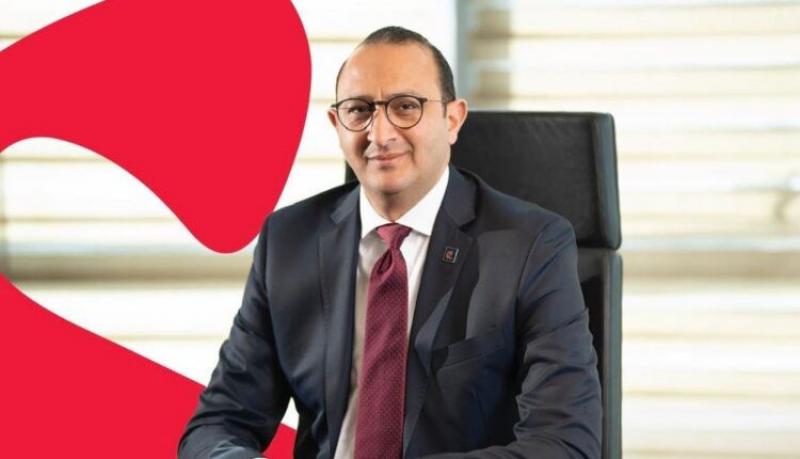 عمومية EBank توافق على حساب توزيع الأرباح وإعادة تشكيل مجلس الإدارة