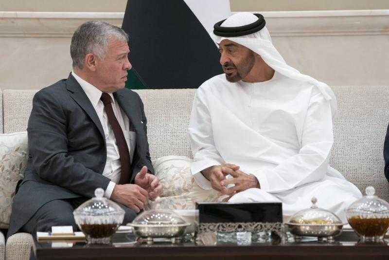 العاهل الأردنى والرئيس الإماراتى يبحثان مستجدات المنطقة وجهود وقف الحرب على غزة