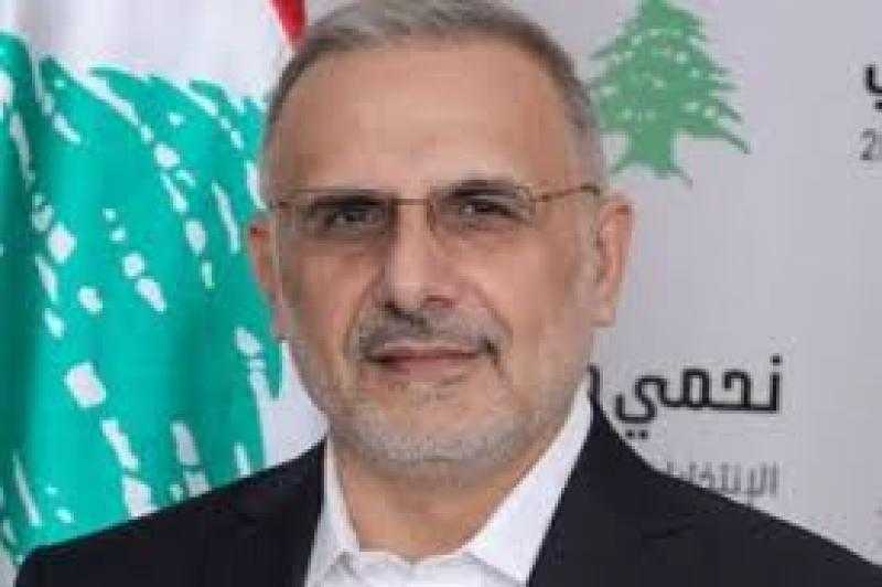 نائب فى كتلة ”حزب الله”: الحزب لن يسلم سلاحه للجيش اللبنانى