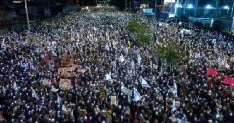 مظاهرات حاشدة أمام الكنيست تطالب بعودة المحتجزين فى غزة من خلال التفاوض