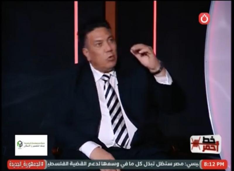 حسن دنيا لـ خط أحمر: والدتي كانت أول ناقدة لألحاني ومستشارتي الفنية في الظل