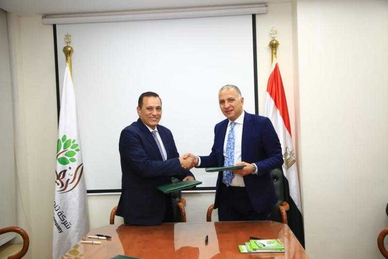 توقيع بروتوكول تعاون بين الريف المصرى والسويدى لتوفير أجهزة الري المحوري
