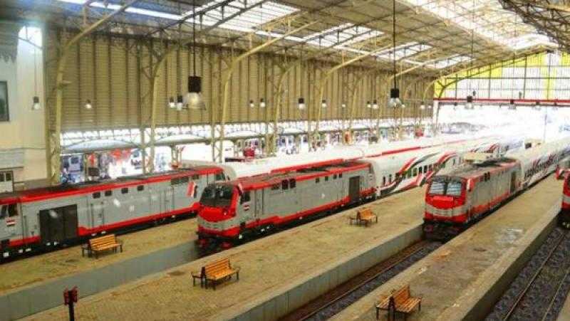 السكة الحديد تُشغل قطارات إضافية لتيسير حركة المسافرين في عيد الفطر