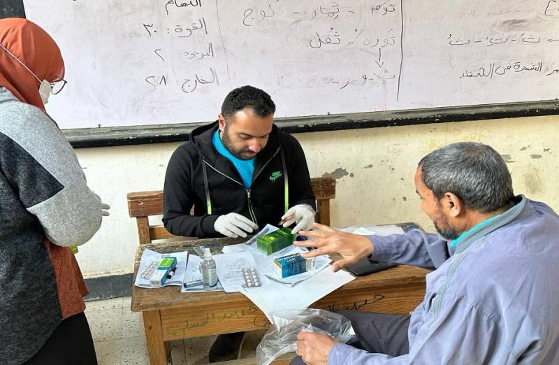 قافلة طبية تثقيفية بأبو سيال بحي الجناين بالسويس