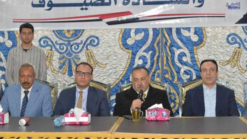 محافظ أسيوط يعقد لقاء جماهيريا لأهالي مدينة أبوتيج لتلبية متطلباتهم