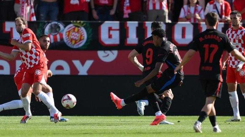 برشلونة يستضيف جيرونا سعيًا للانفراد بصدارة الدوري الإسباني