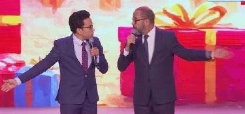 احتفالية العيد.. اسكتش كوميدي لأشرف عبد الباقي وسامح حسين: أكلت كحك؟.. لا قطايف