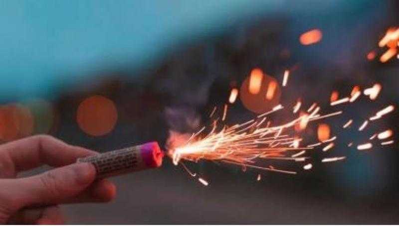 إصابة طفل بانفجار في عينه اليمنى بسبب الألعاب النارية في الوادي الجديد