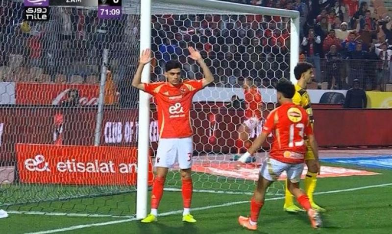 مفاجآت بالجملة في تشكيل الأهلي المتوقع أمام الهلال
