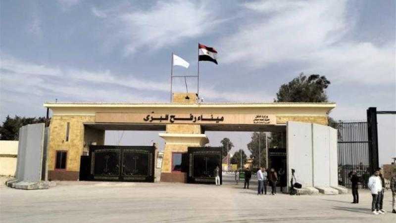 استمرار فتح ميناء رفح البري لليوم الخامس عشر على التوالي