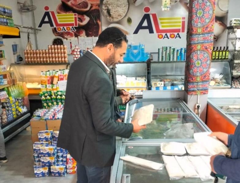 خط أحمر