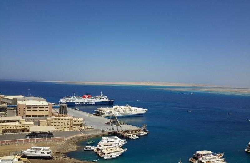 إغلاق ميناء الغردقة البحري لسوء الأحوال الجوية
