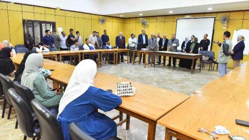 محافظ أسيوط: القضية السكانية «أمن قومي» ويجب مواجهتها بحلول غير تقليدية |صور