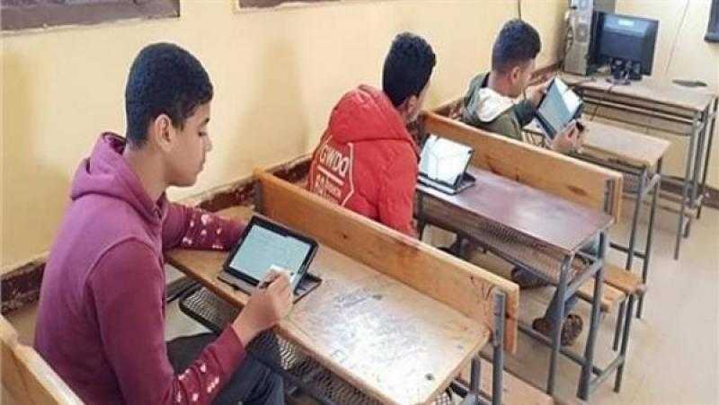 الشريحة مجانًا و1 جيجابيت بـ5 جنيه فقط.. «We» تقدم عرضًا لطلاب المدارس علي تابلت الوزارة