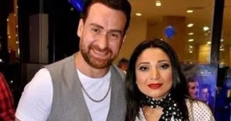 نضال الشافعى يتحدث عن قصة حبه مع زوجته الراحلة فى لقاء سابق