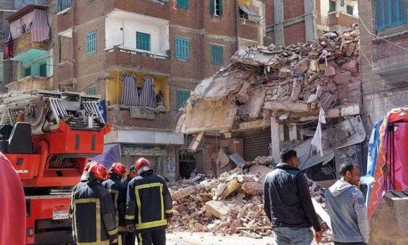 النيابة العامة تبدأ التحقيق في انهيار عقار بالإسكندرية أسفر عن وفاة 4 أشخاص