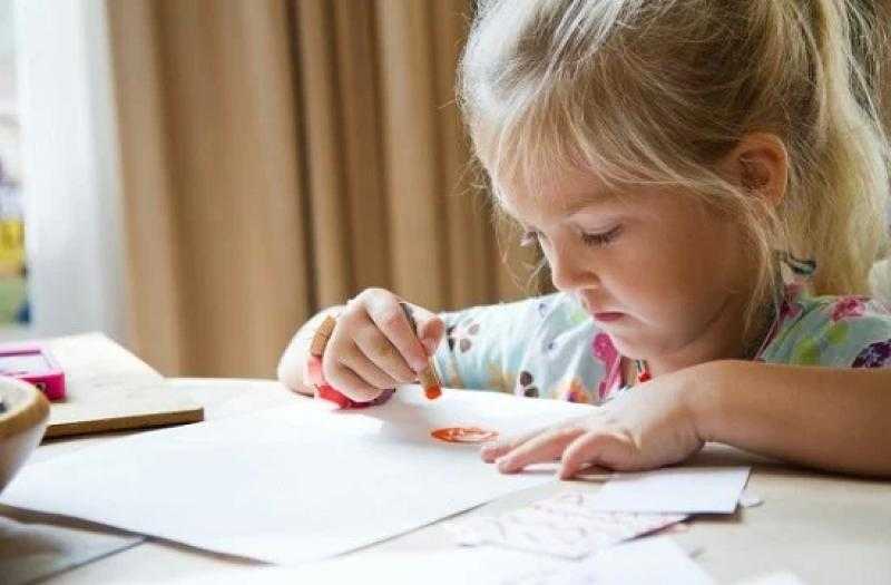 6 حيل تمنع طفلك من الرسم على الجدران وما تضيعش موهبته