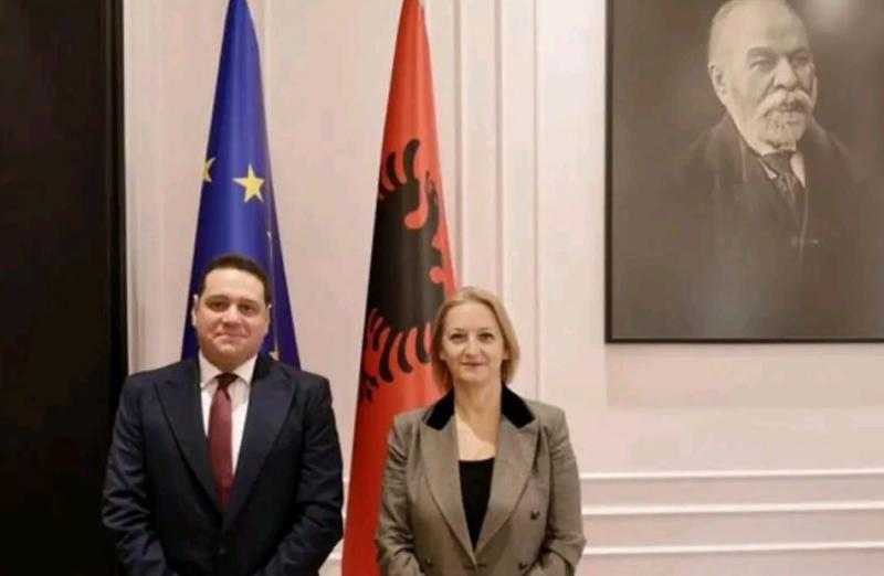 سفير مصر في تيرانا يبحث مع وزيرة الزراعة الألبانية سبل تعزيز التعاون