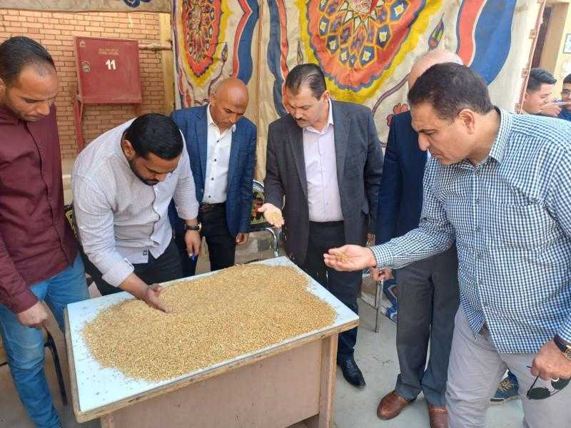وزير التموين: افتتاح موسم توريد القمح بالفيوم نظراً المحصول مبكرًا.. واستلام 70 طنًا في أول يوم