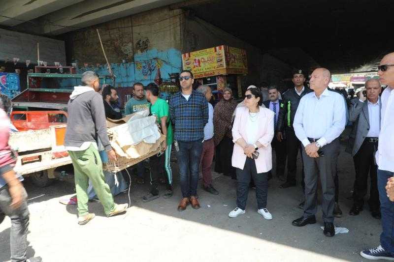 محافظ القاهرة يتفقد نقل الباعة الجائلين لموقف السلام الجديد