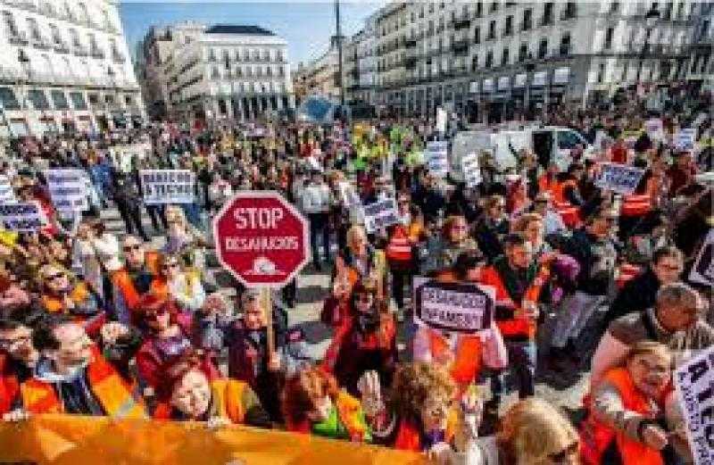 احتجاجات في إسبانيا لمطالبة الحكومة بحل أزمة الإسكان