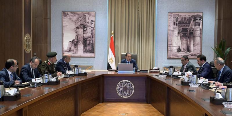 رئيس الوزراء يتابع الموقف التنفيذي لمشروعات المرافق المختلفة لـ ”الدلتا الجديدة”
