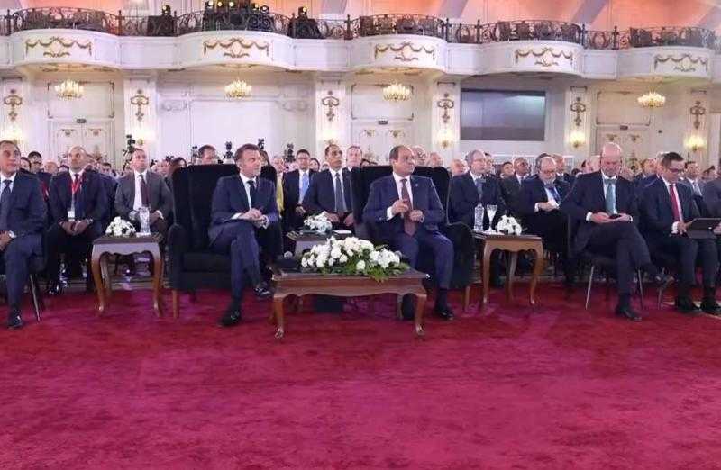الرئيس السيسي وماكرون يشاهدان فيلمًا تسجيليًا بعنوان «مصر وفرنسا شراكة إستراتيجية فرص بلا حدود»