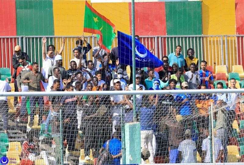 الهلال يحشد الجماهير مجانيا في مواجهة الأهلي بدوري الأبطال