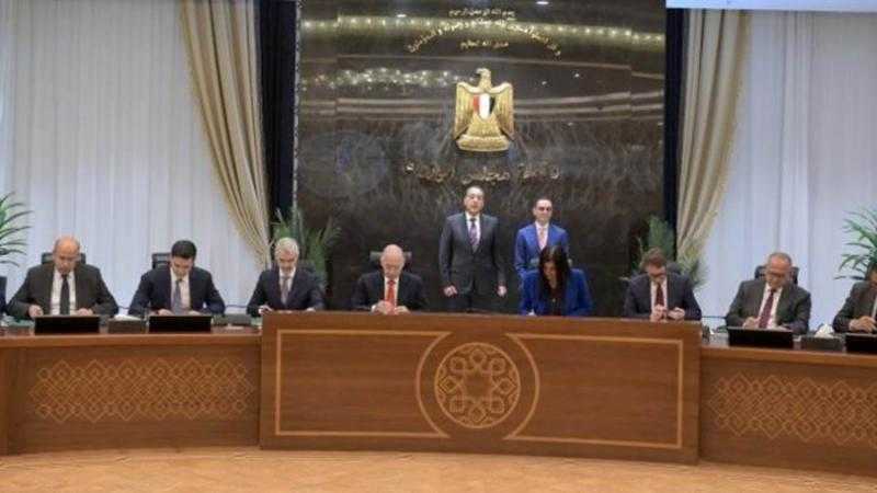مدبولي يشهد توقيع اتفاقيات لطرح مجموعة من الشركات التابعة لجهاز مشروعات الخدمة الوطنية