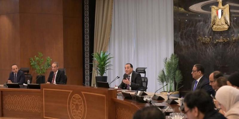 تفاصيل المؤتمر الصحفي لرئيس الوزراء اليوم
