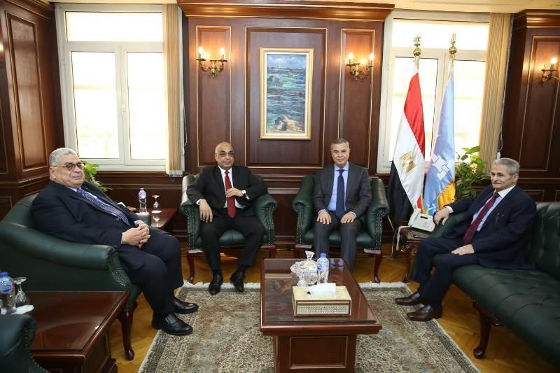 وزير العدل يفتتح مكتب توثيق الشهر العقاري بمجمع محاكم مجلس الدولة بالإسكندرية