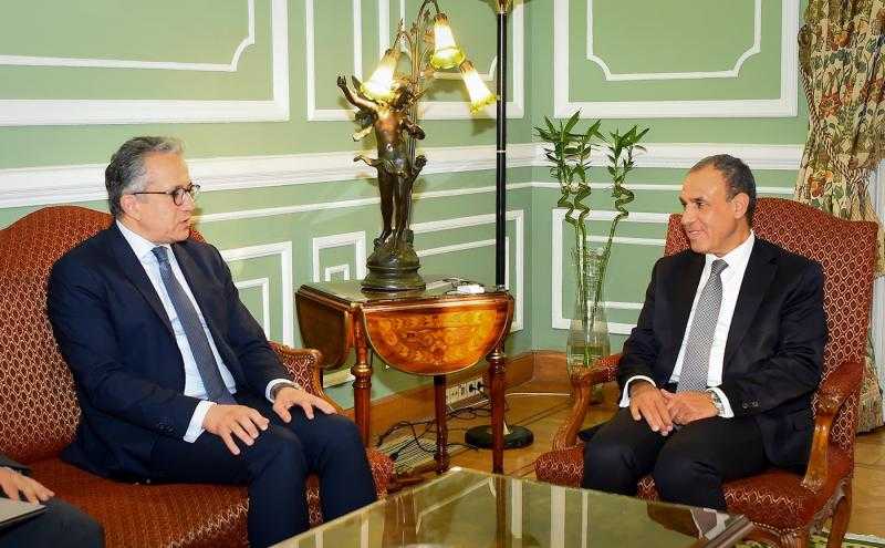 وزير الخارجية يستقبل المرشح المصري لمنصب مدير عام منظمة اليونسكو