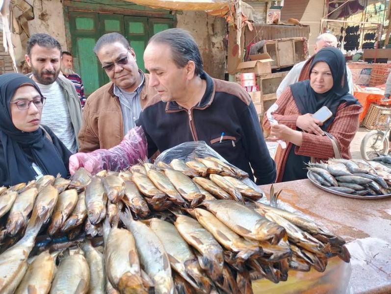 إعدام 81 عبوة جبنة منتهية الصلاحية و70 كيلو لحوم وأسماك فاسدة خلال حملة تفتيشية مكبرة بمدينة تلا