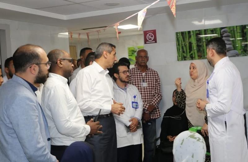 محافظ السويس يتفقد مستشفى دار صحة المرأة والطفل بفرع الهيئة العامة للرعاية الصحية بحوض الدرس