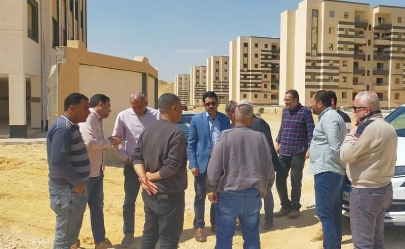 وزير الإسكان يتابع موقف تنفيذ وحدات «سكن لكل المصريين» بمدينة العبور الجديدة| صور