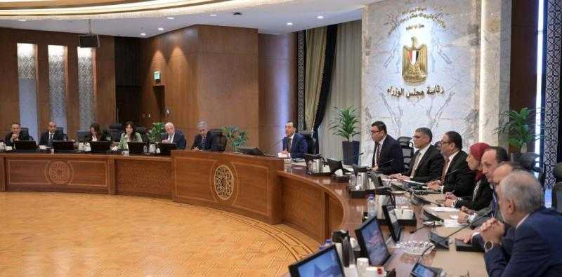 رئيس الوزراء يتابع الأعمال بمنطقة «الأهرامات» ومخططات إحياء «نزلة السمان» كمقصد سياحي