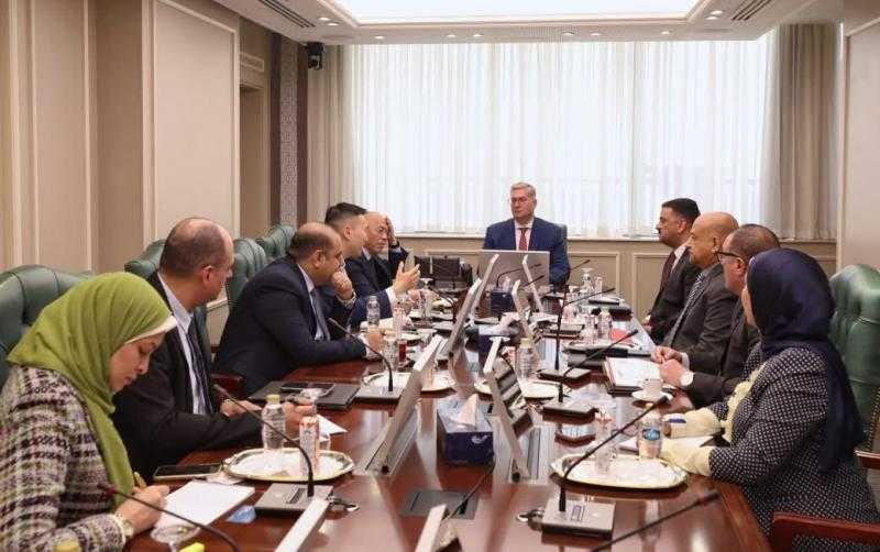 وزير البترول يستقبل وفدًا من شركة شيماى الصينية لبحث فرص الاستثمار في قطاع التعدين المصري