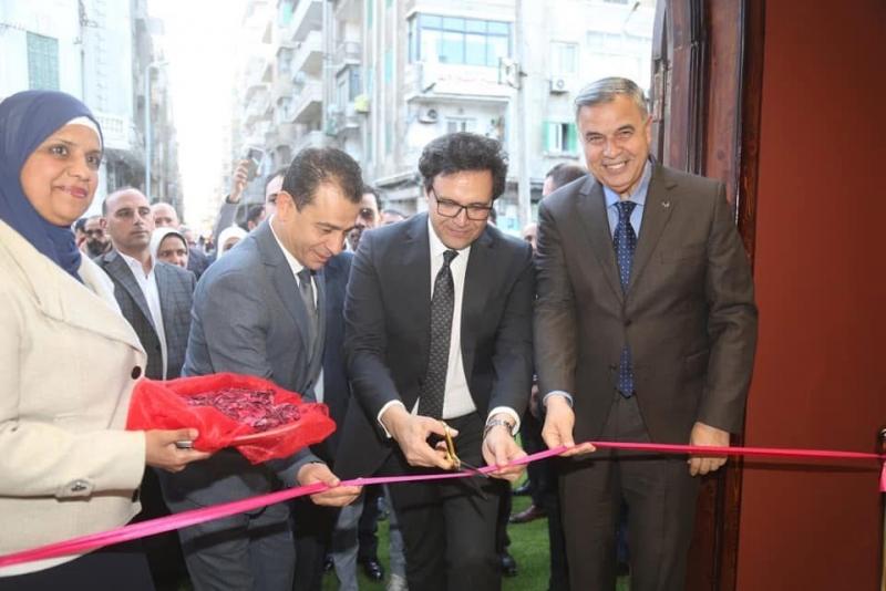 وزير الثقافة ومحافظ الإسكندرية يفتتحان ”مسرح بيرم التونسي” بعد تطويره ورفع كفاءته