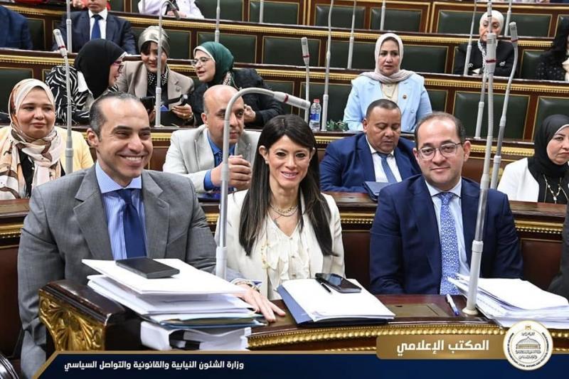 وزير الشئون النيابية يحضر جلسة مجلس النواب مناقشة واقرار الحساب الختامي