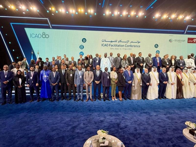 وزير الطيران المدني يشارك في المؤتمر الوزاري رفيع المستوى بالعاصمة القطرية الدوحة