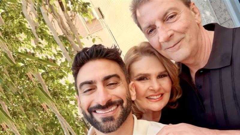 يسرا وزوجها ضيفا أنس بوخش
