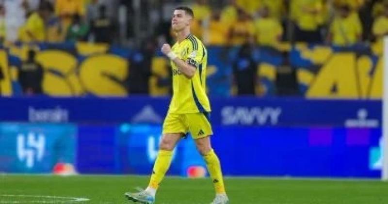 القادسية ضد النصر.. رونالدو يقود تشكيل العالمي في مواجهة الدوري السعودي